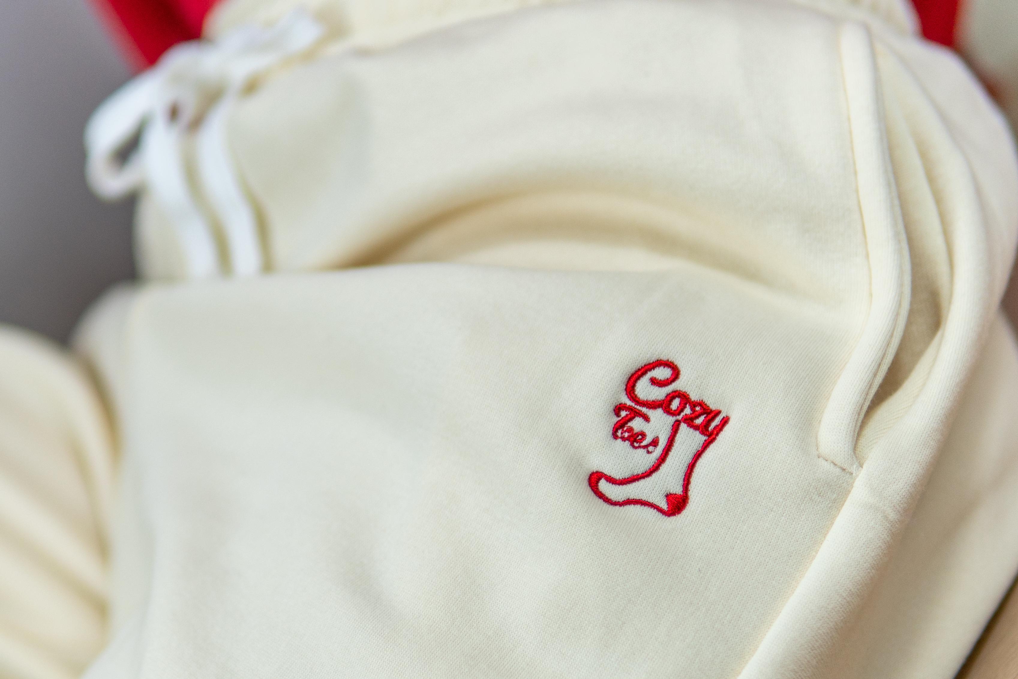 Creme Full-length Sweatpants w/ Silicone Grips
